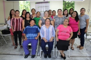 Women from the Mujer Avanza cooperative